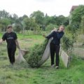 Wiesenmahd auf der Streuobstwiese Leutzsch    | Foto: B�rgerverein Leutzsch