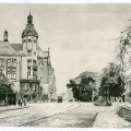 Leutzsch � vom Dorf zum Stadtteil mit Villenviertel - Stadtteilf&uuml;hrung am 03.11.2012 | Leutzscher Rathaus / Bild von Max Schnabel