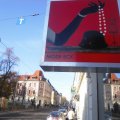Landmarken leuchten in der Georg-Schwarz-Stra&szlig;e | Eine Landmarke am Mode Eck / Foto: Enrico Engelhardt