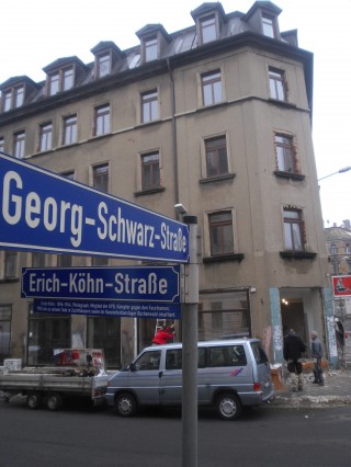 An der Georg-Schwarz-Straße entsteht ein Bioladen | Noch wird kräftig gebaut am Bioladen / Foto: Enrico Engelhardt
