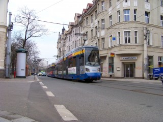 15-jährige von Straßenbahn erfasst  | Die Linie 7 in Leutzsch wurde dem Mädchen zum Verhängnis / Foto: Enrico Engelhardt