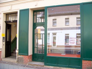 Laden in Georg-Schwarz-Straße 89 steht vor Wiederbelebung | Ein Uhrenfachgeschäft eröffnet demnächst  in der GSS 89 / Foto: Enrico Engelhardt