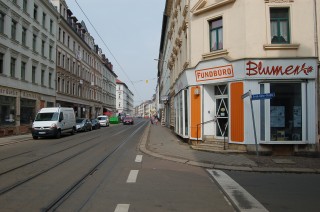 Bildinhalt: Georg-Schwarz-Straße mit Exklusivbericht im aktuellen BAUSTEIN  | Die Georg-Schwarz-Straße entwickelt sich / Foto: Enrico Engelhardt