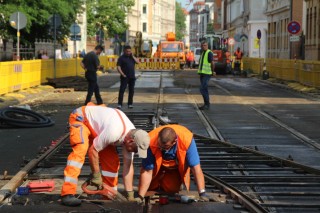 Bildinhalt: Schienenersatzverkehr auf der Linie 7 am Sonnabend, den 4. Juli | 