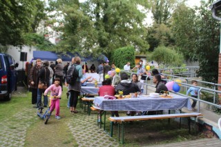 Bildinhalt: Ca. 50 Flüchtlinge leben in der "Rücke" in Leutzsch. Am Mittwoch war ein Tag der offenen Tür  | 