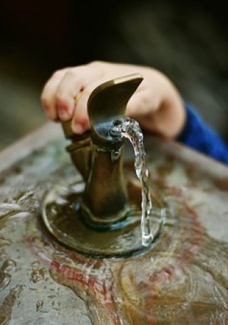 Bildinhalt: Trinkwasserbrunnen auf dem Lindenauer Markt? | 